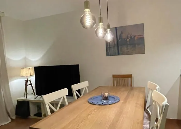 Mit Garten Und Pool In Apartamento *