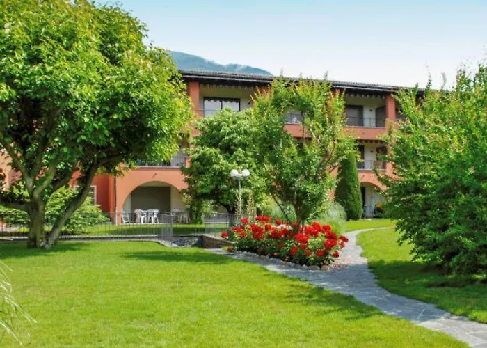 公寓 Mit Garten Und Pool In *